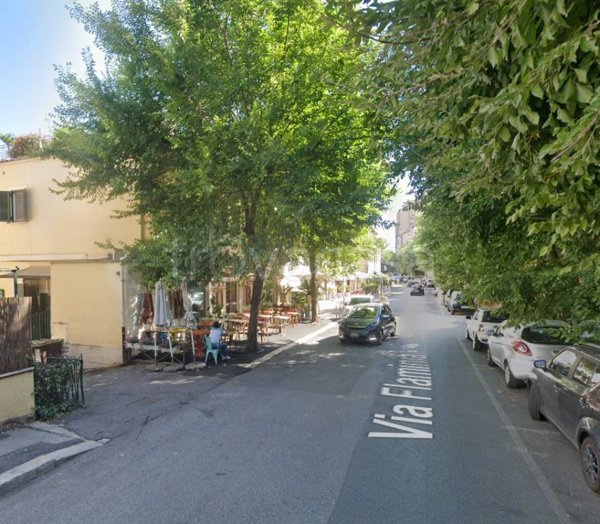 negozio in vendita a Roma in zona Della Vittoria