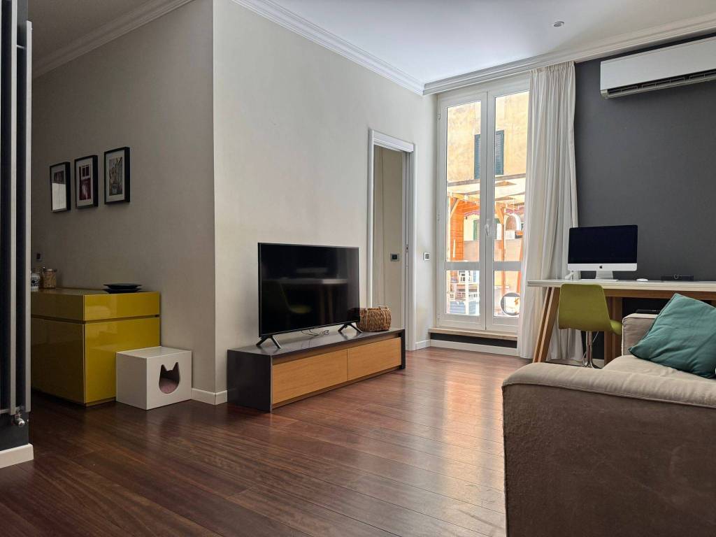 appartamento in vendita a Roma in zona Appio Latino