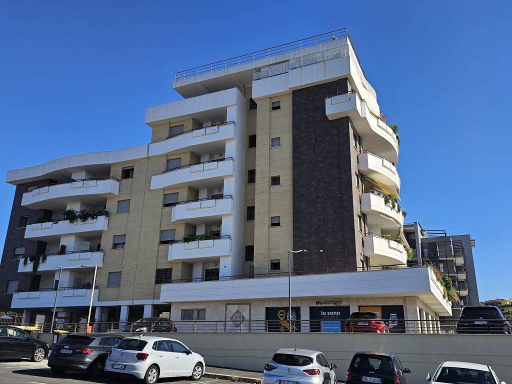 appartamento in vendita a Roma in zona Mezzocammino