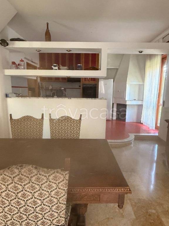 appartamento in vendita a Roma in zona Corviale