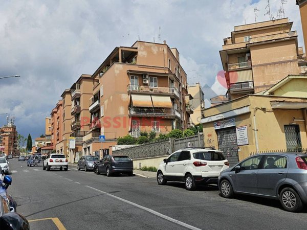 appartamento in vendita a Roma in zona Primavalle