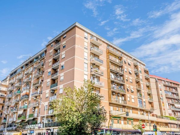 appartamento in vendita a Roma in zona Collatino