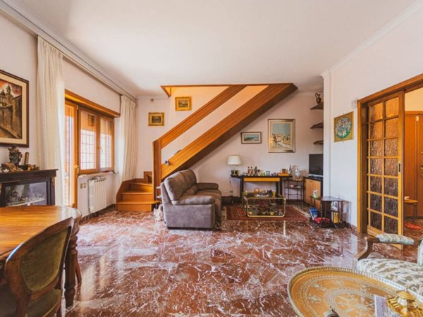 appartamento in vendita a Roma in zona Mostacciano