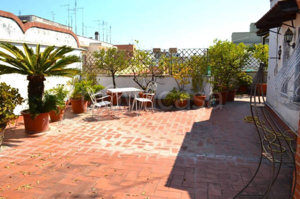 appartamento in vendita a Roma in zona Ardeatino