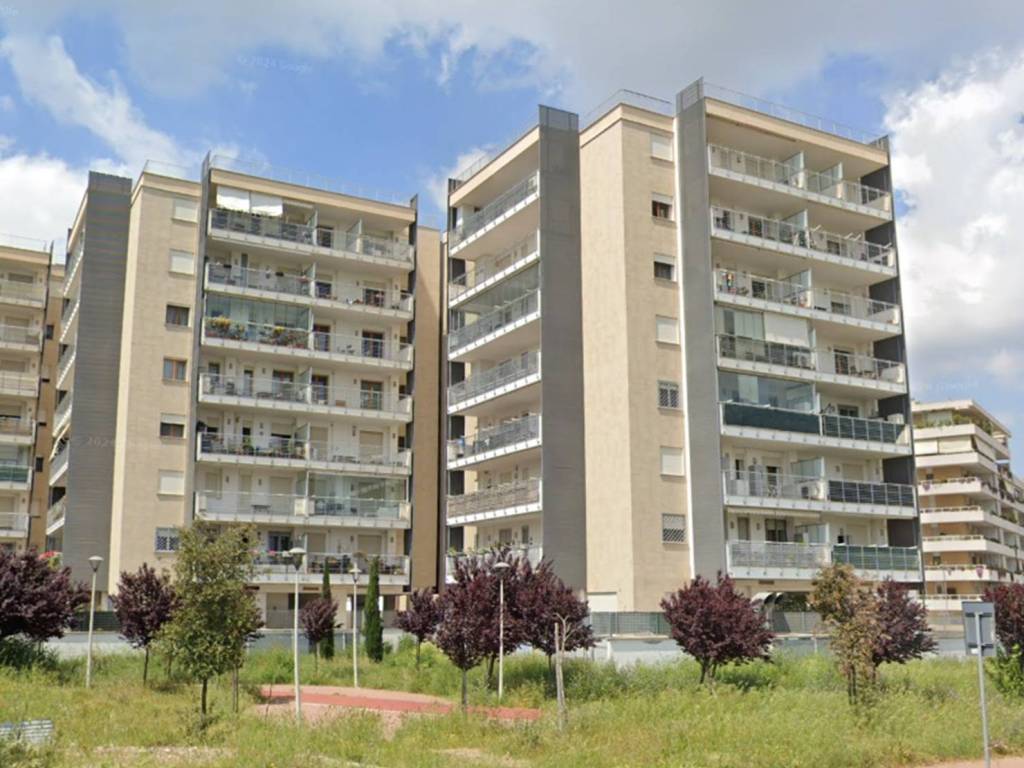 appartamento in vendita a Roma in zona Castel di Leva