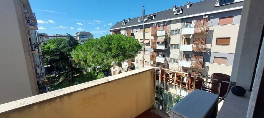 appartamento in vendita a Roma in zona Monte Sacro/Talenti