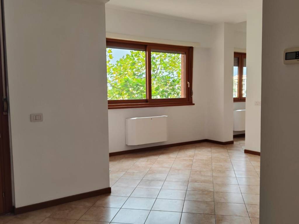 appartamento in vendita a Roma in zona Vitinia