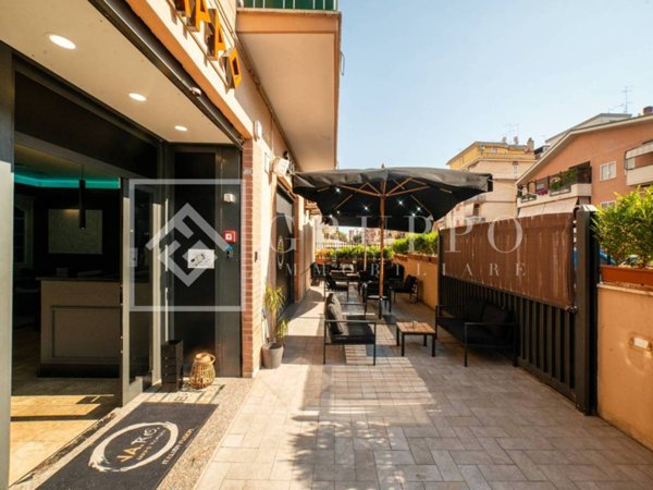 negozio in vendita a Roma in zona Prenestino-Centocelle