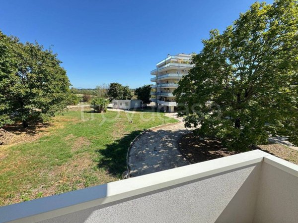 appartamento in vendita a Roma in zona San Basilio