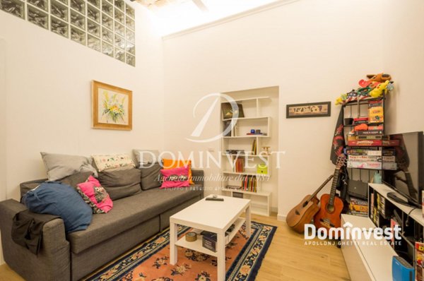 appartamento in vendita a Roma in zona Trevi-Colonna