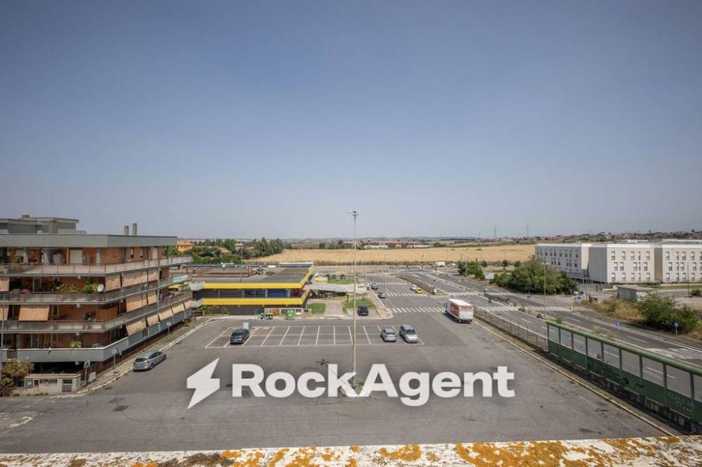appartamento in vendita a Roma in zona Collatino