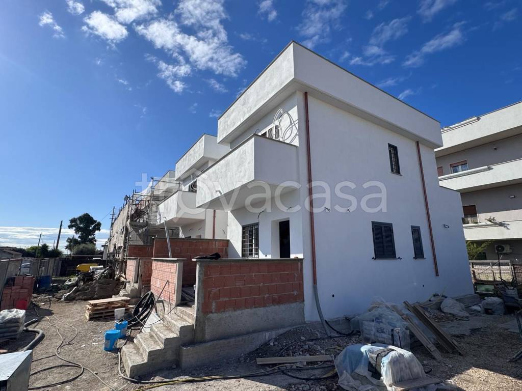 casa indipendente in vendita a Roma in zona Piana del Sole