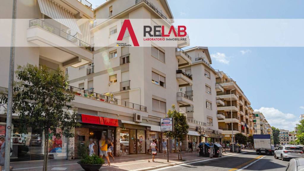 appartamento in vendita a Roma in zona Ostia