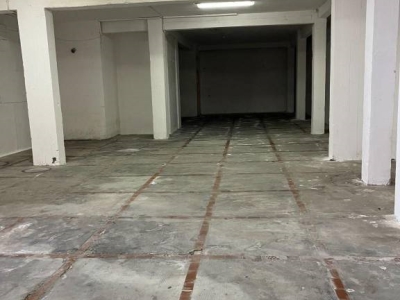 negozio in vendita a Roma in zona Portuense