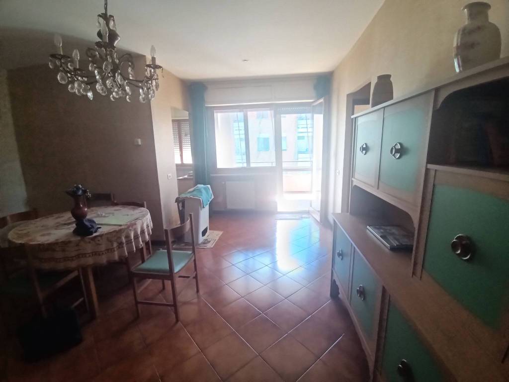 appartamento in vendita a Roma in zona Acilia