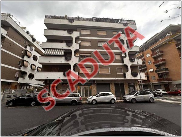 appartamento in vendita a Roma in zona Ostia