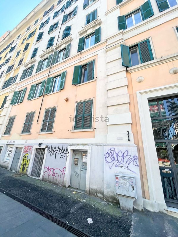 appartamento in vendita a Roma in zona Tuscolano