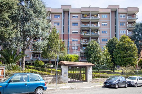appartamento in vendita a Roma in zona Ponte Mammolo