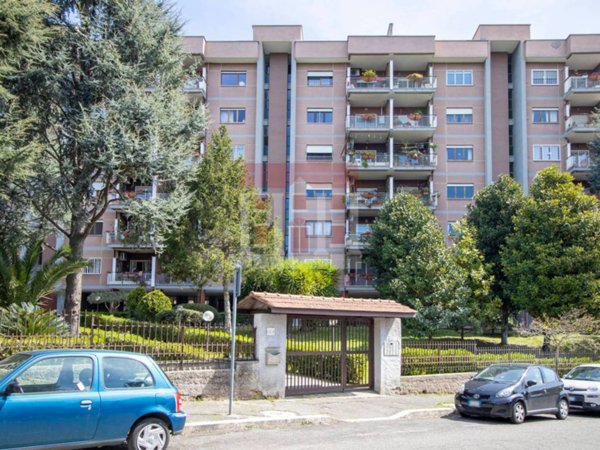 appartamento in vendita a Roma in zona Ponte Mammolo