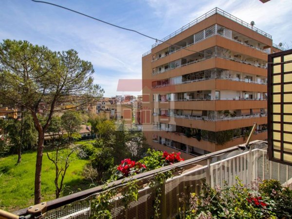 appartamento in vendita a Roma in zona Ponte Mammolo