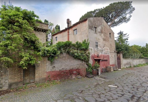 casa indipendente in vendita a Roma in zona Ardeatino