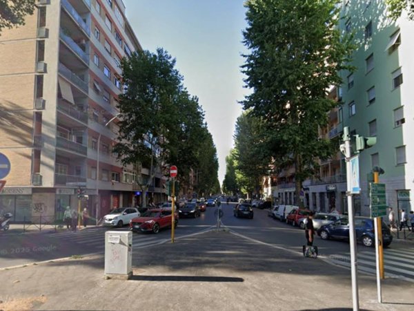 negozio in vendita a Roma in zona Portuense