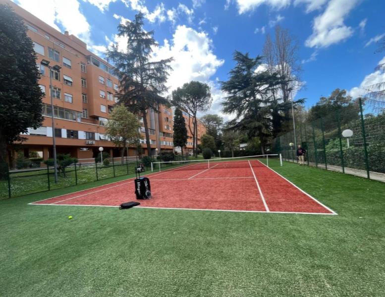 appartamento in vendita a Roma in zona Ardeatino