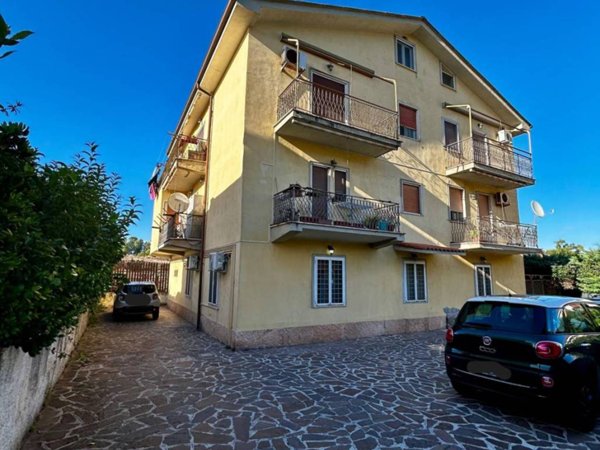 appartamento in vendita a Roma in zona Trigoria
