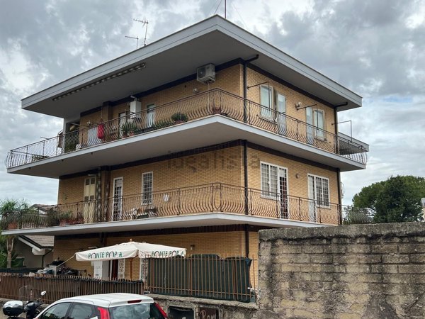 appartamento in vendita a Roma in zona Montespaccato