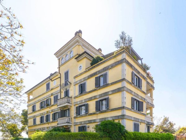 appartamento in vendita a Roma in zona Portuense