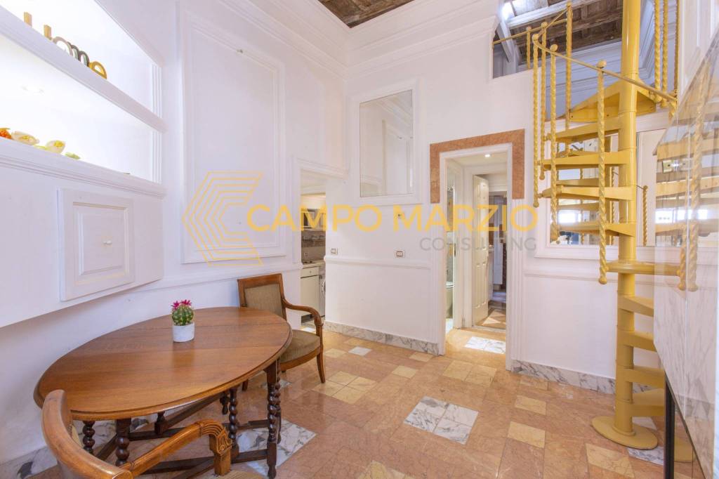 appartamento in vendita a Roma in zona Campo Marzio