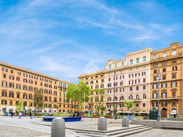 appartamento in vendita a Roma in zona Rione Borgo