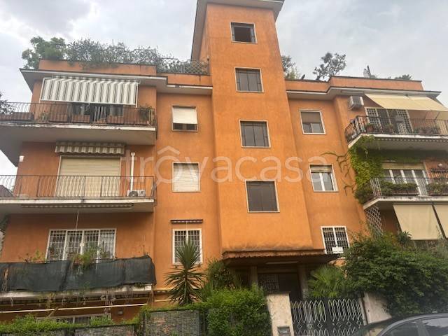 appartamento in vendita a Roma in zona Monte Sacro/Talenti