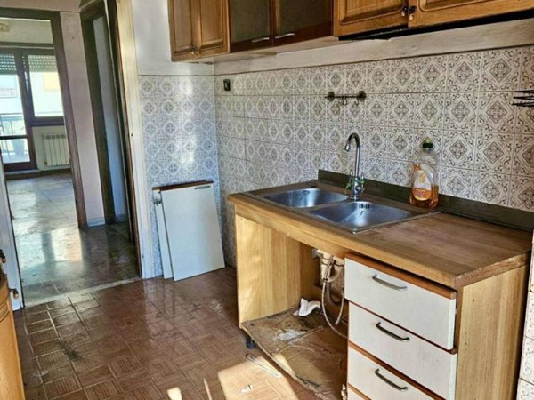 appartamento in vendita a Roma in zona Tuscolano