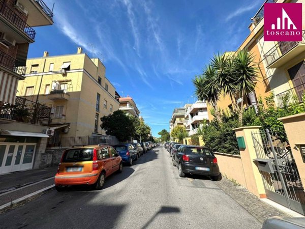 appartamento in vendita a Roma in zona Aurelio