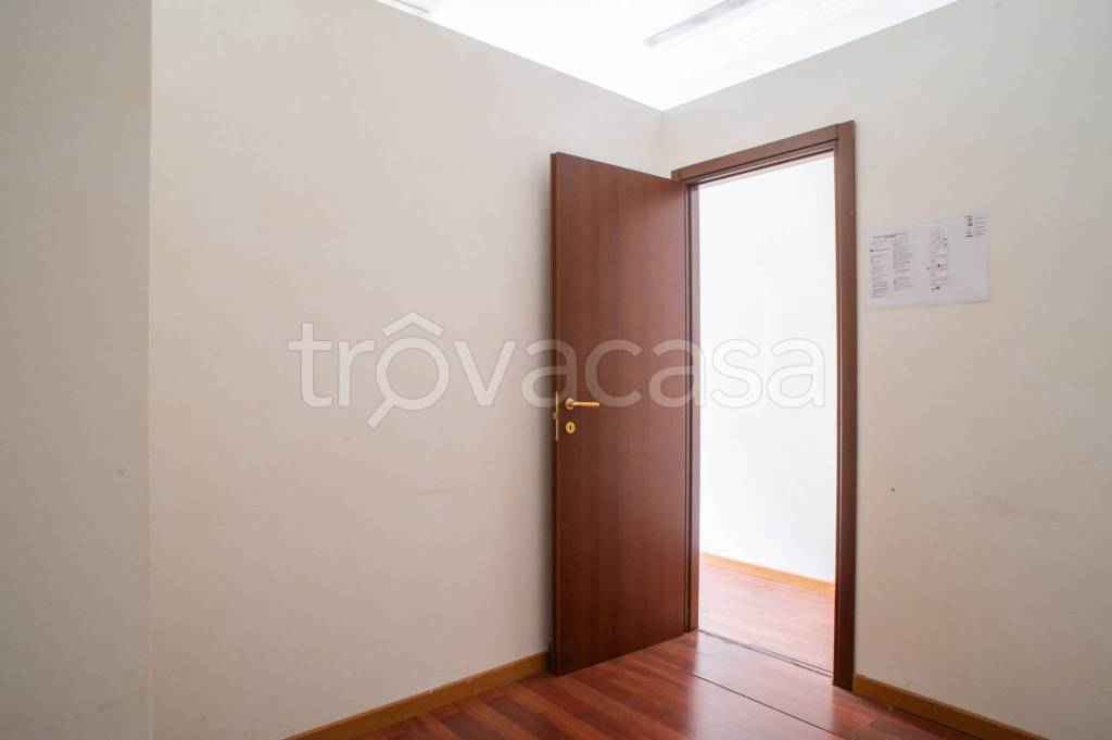 negozio in vendita a Roma in zona Trionfale