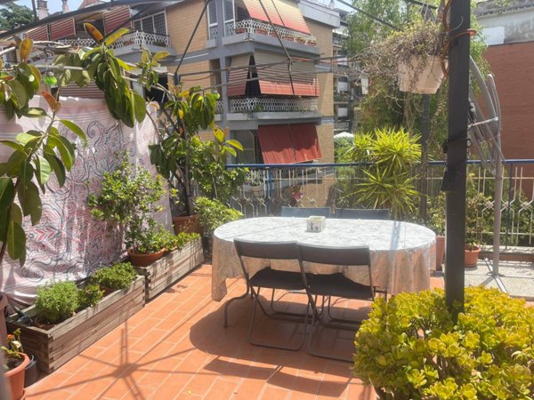 appartamento in vendita a Roma in zona Gianicolense