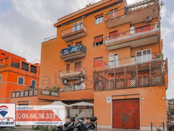 appartamento in vendita a Roma in zona Primavalle