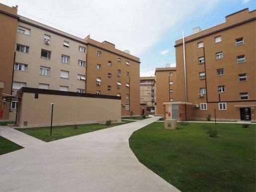 appartamento in vendita a Roma in zona Ostia