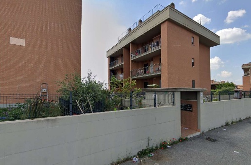 appartamento in vendita a Roma in zona Lunghezza
