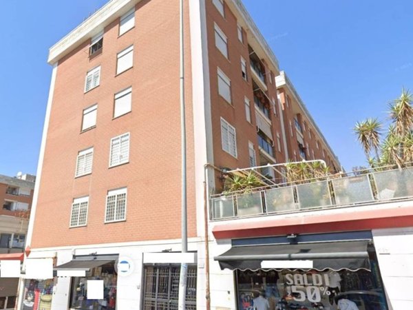 appartamento in vendita a Roma in zona Ponte Mammolo