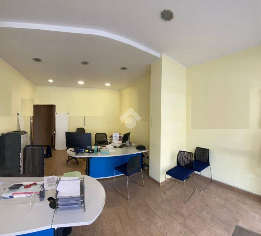 negozio in vendita a Roma in zona Prenestino-Centocelle