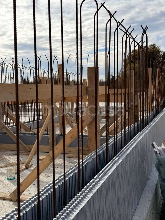 casa indipendente in vendita a Roma in zona Infernetto