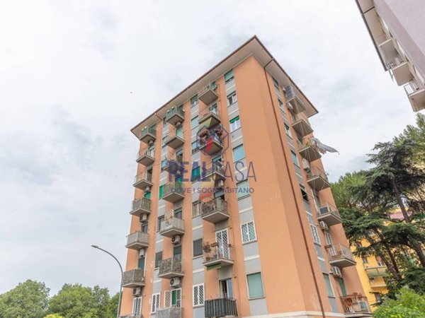 appartamento in vendita a Roma in zona Don Bosco