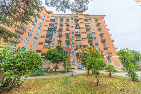 appartamento in vendita a Roma in zona Don Bosco
