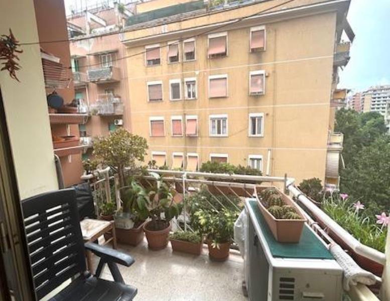 appartamento in vendita a Roma in zona Prenestino-Labicano
