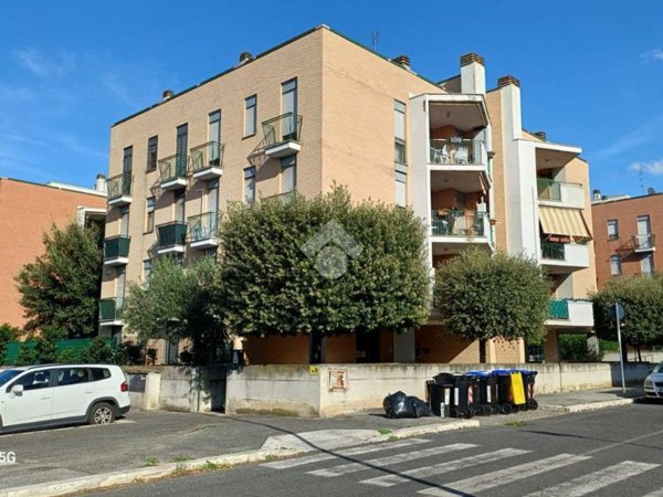 appartamento in vendita a Roma in zona Tor Vergata/Torrenova