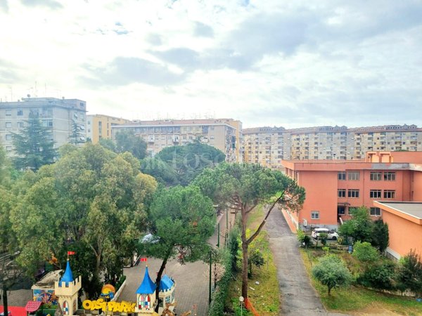 appartamento in vendita a Roma in zona Don Bosco