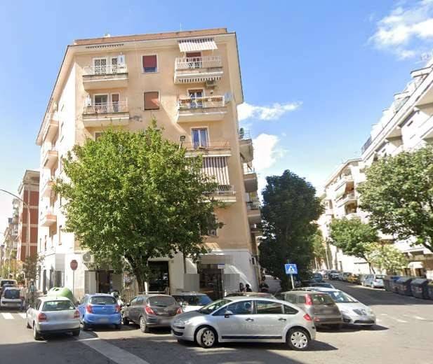 appartamento in vendita a Roma in zona Gianicolense