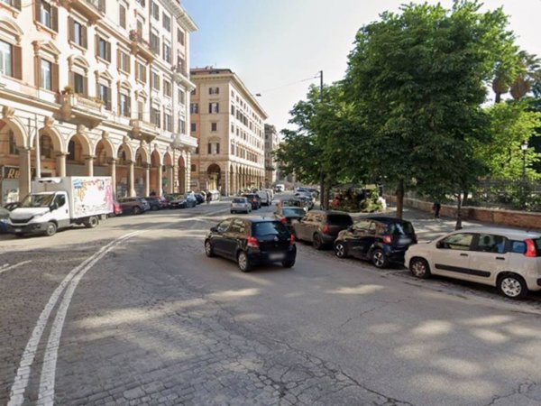 negozio in vendita a Roma